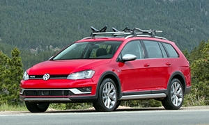 Volkswagen Models at TrueDelta: 2019 Volkswagen Golf Alltrack exterior