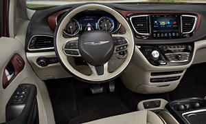 Chrysler Models at TrueDelta: 2020 Chrysler Pacifica interior