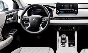 Mitsubishi Models at TrueDelta: 2023 Mitsubishi Outlander interior