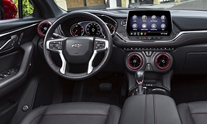 Chevrolet Models at TrueDelta: 2023 Chevrolet Blazer interior