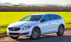 Nissan Pathfinder vs. Volvo V60 Cross Country Feature Comparison