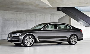 BMW 7-Series vs. Cadillac SRX Feature Comparison