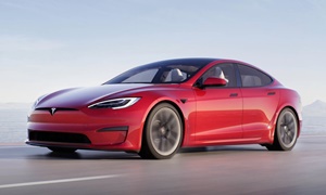 Tesla Model S vs. Kia Optima Feature Comparison