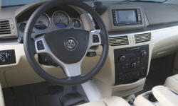 Volkswagen Routan vs. Nissan Pathfinder Feature Comparison