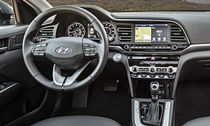 Hyundai Elantra vs. Honda HR-V Feature Comparison