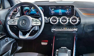  vs. Mercedes-Benz GLA Feature Comparison