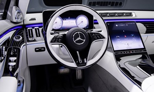  vs. Mercedes-Benz GL Feature Comparison