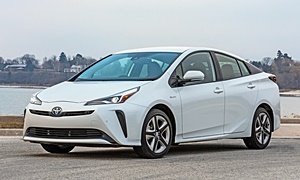 Toyota Prius vs. Mazda MPV Fuel Economy (L/100km)