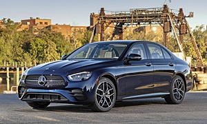 Buick Regal vs. Mercedes-Benz E-Class Fuel Economy (km/L)