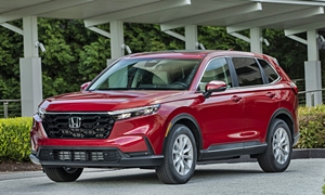 Honda CR-V vs. Chevrolet Bolt EV Fuel Economy (km/L)
