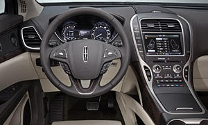 Lincoln Navigator vs. Lincoln MKX Fuel Economy (km/L)