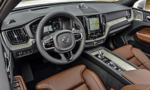 Mercedes-Benz GLA vs. Volvo XC60 Fuel Economy (km/L)