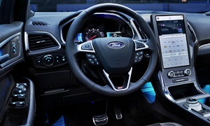 Ford Edge vs. Cadillac SRX Fuel Economy (L/100km)