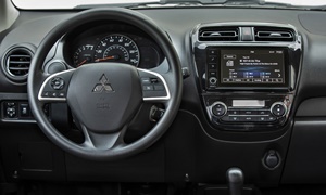 Mitsubishi Mirage vs. Toyota Yaris iA Fuel Economy (L/100km)