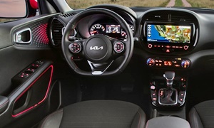 Kia Soul vs. Volvo XC70 Fuel Economy (L/100km)