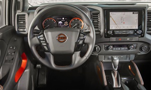 Nissan Frontier vs. Audi A7 / S7 / RS7 Fuel Economy (g/100m)